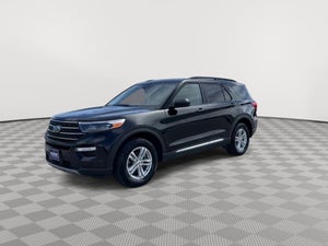 2023 Ford Explorer XLT, 202A, 4WD, 8 IN SCREEN, 3RD ROW