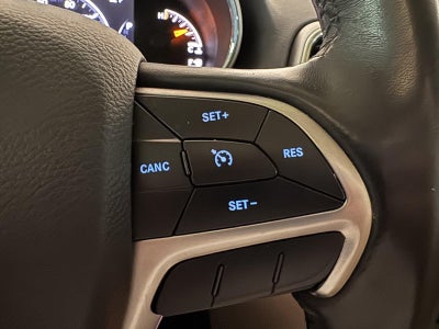 2019 Jeep Grand Cherokee Laredo E