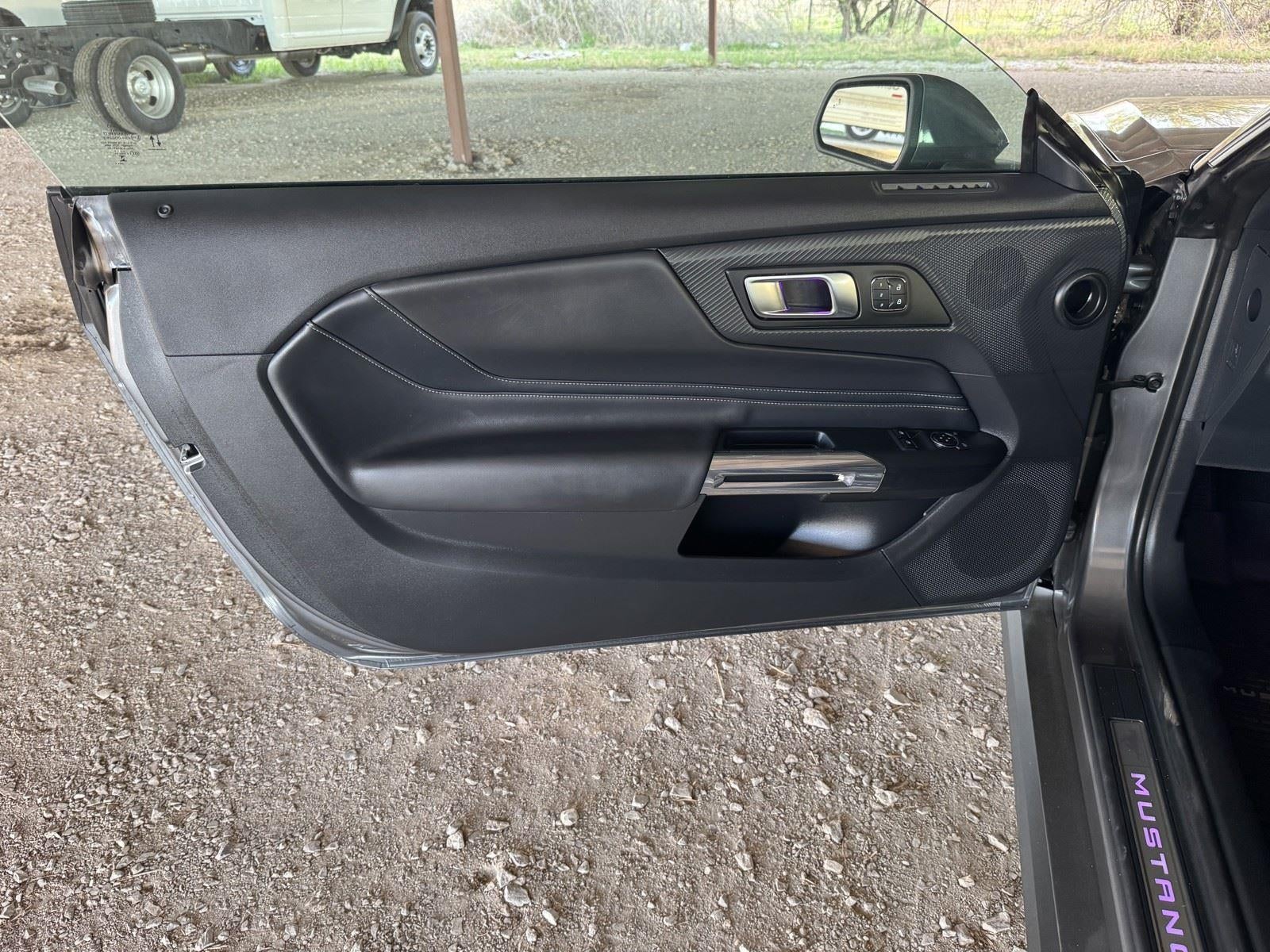 2025 Ford Mustang EcoBoost Premium