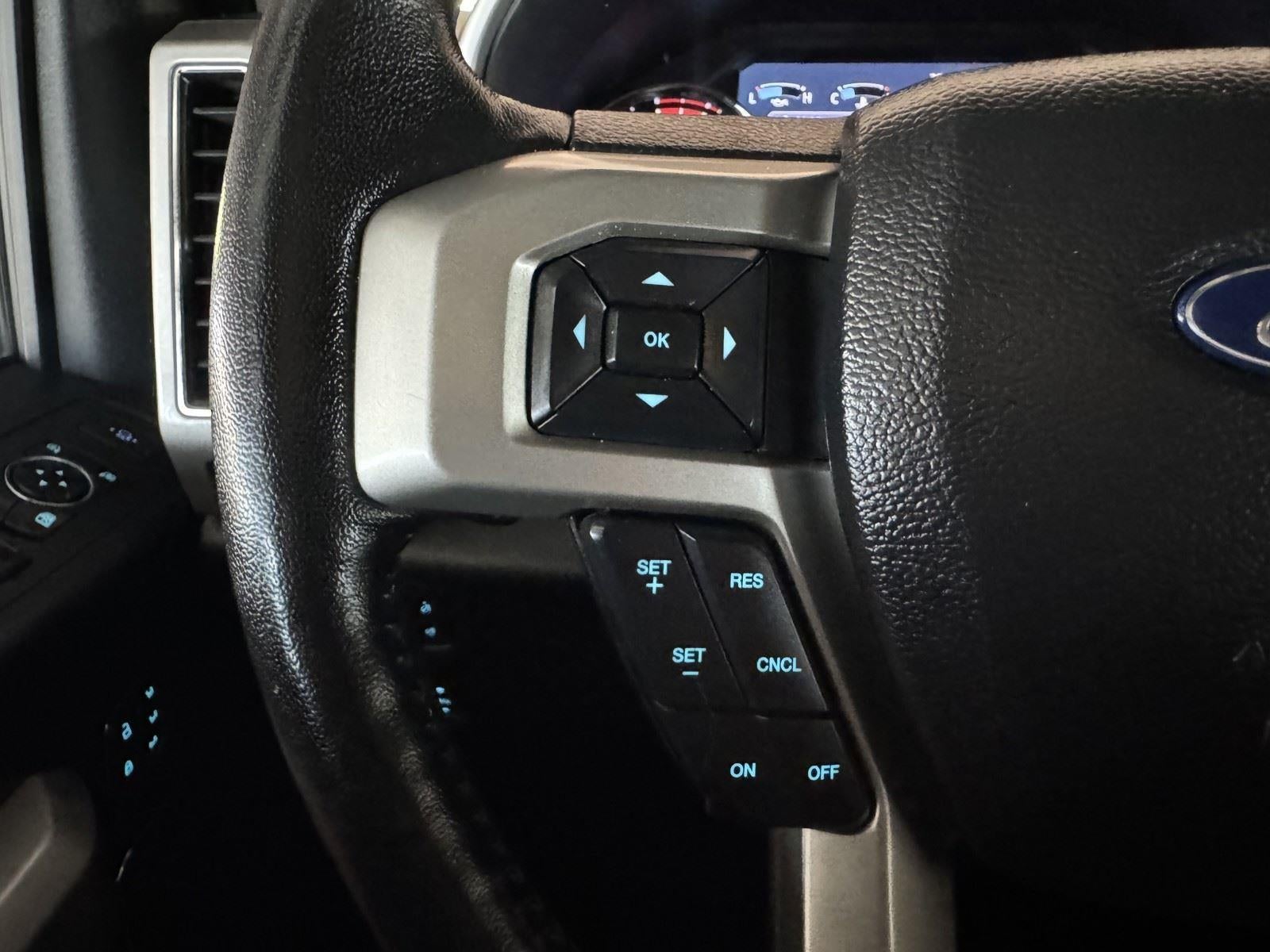 2021 Ford Super Duty F-350 DRW LARIAT