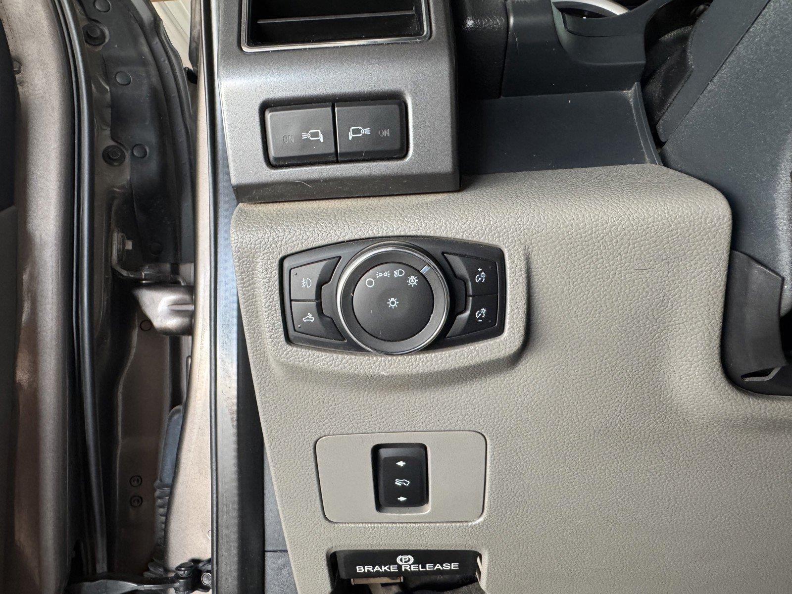 2022 Ford Super Duty F-350 DRW XLT