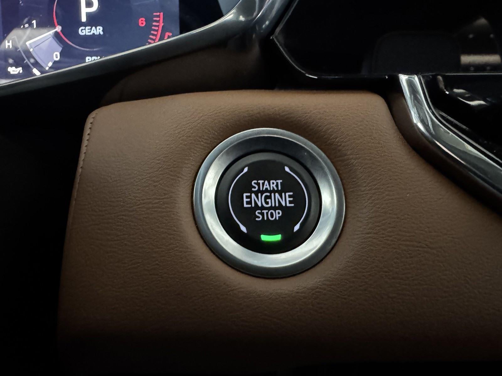 2025 GMC Canyon 4WD AT4