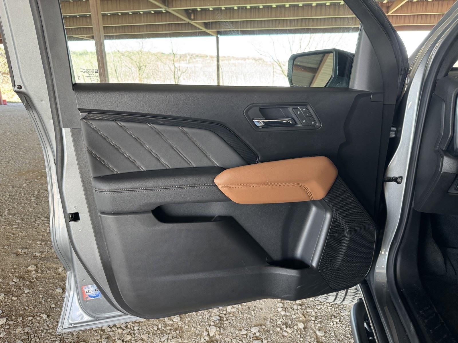 2025 GMC Canyon 4WD AT4