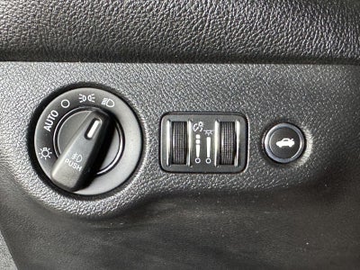 2016 Dodge Challenger SXT Plus