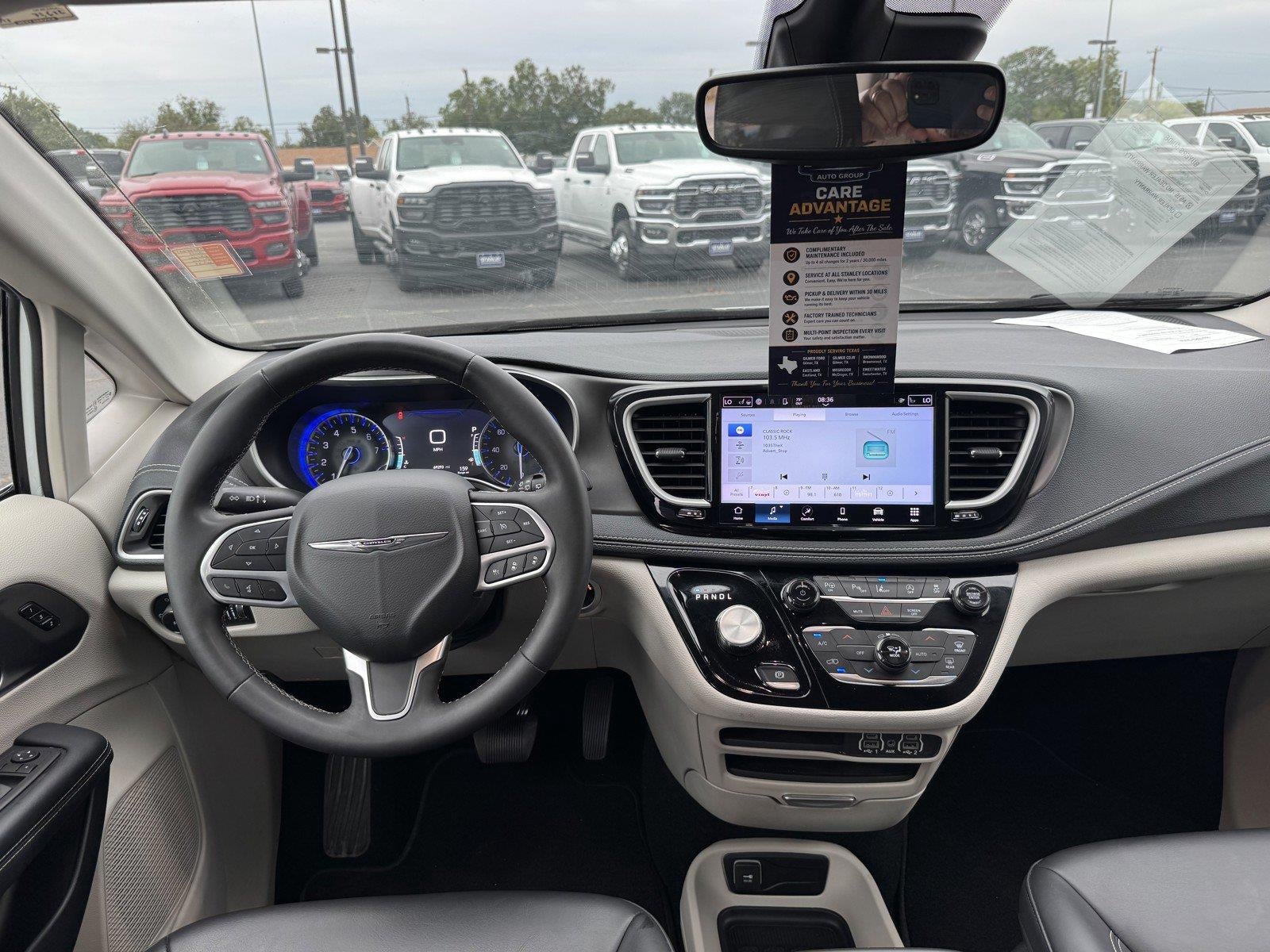 2023 Chrysler Pacifica Touring L