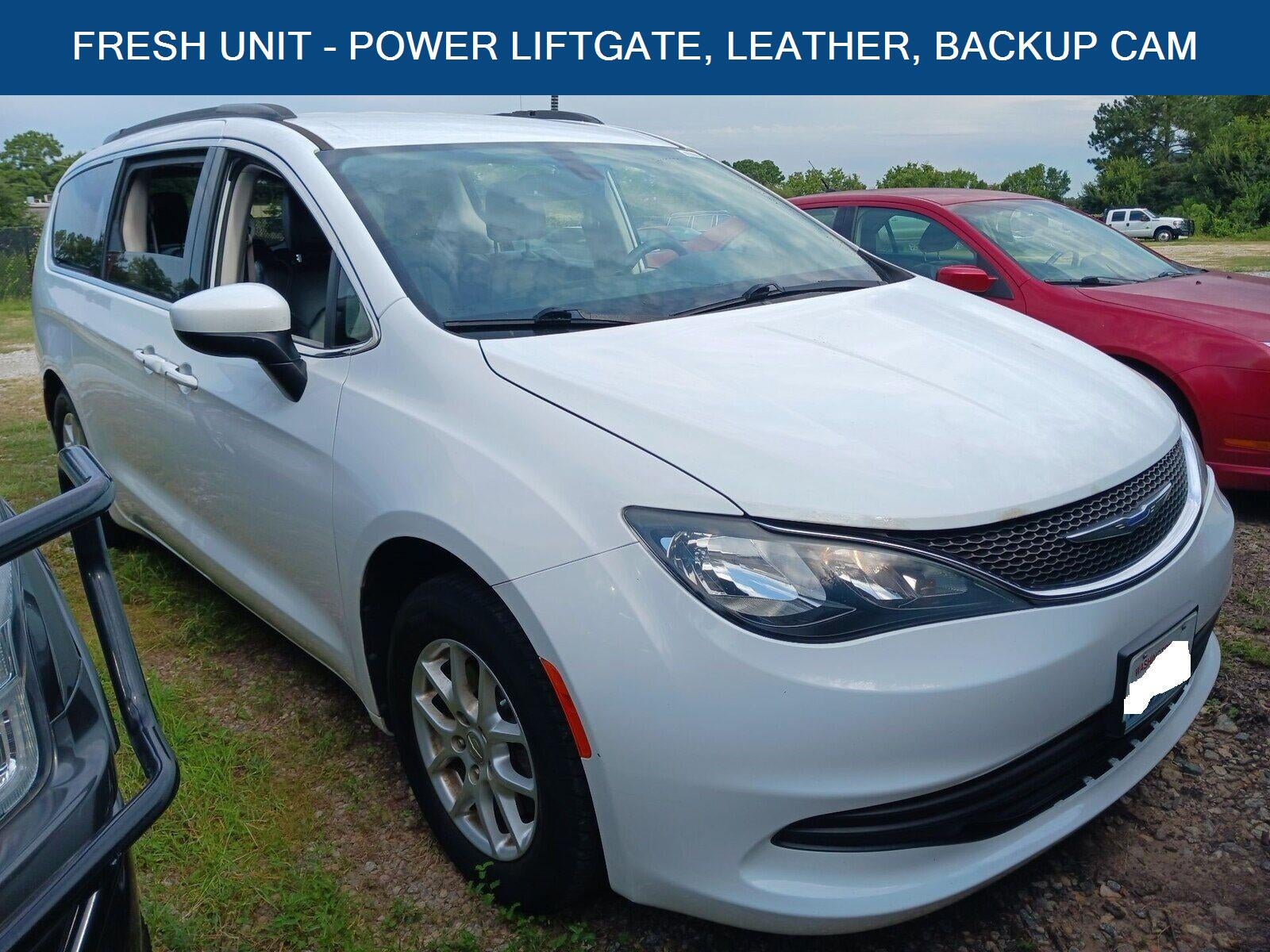 2020 Chrysler Voyager LXI