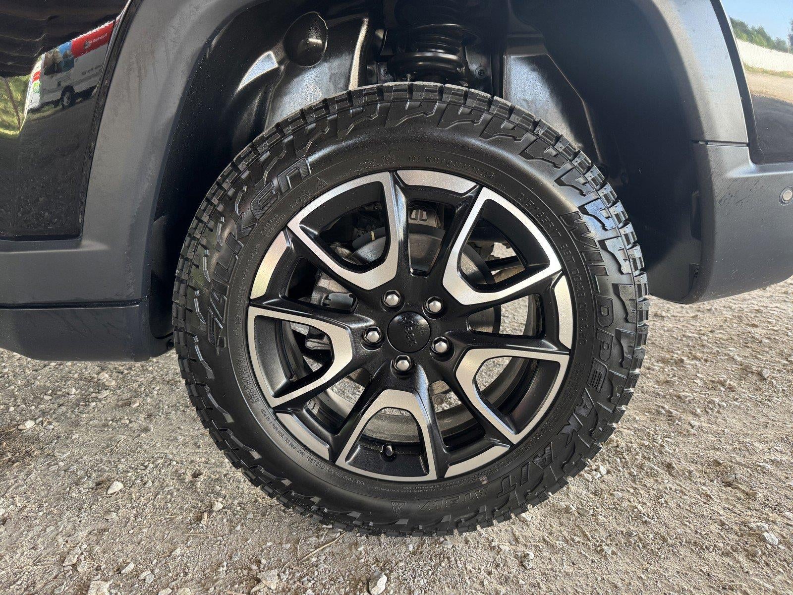 2024 Jeep Compass Trailhawk