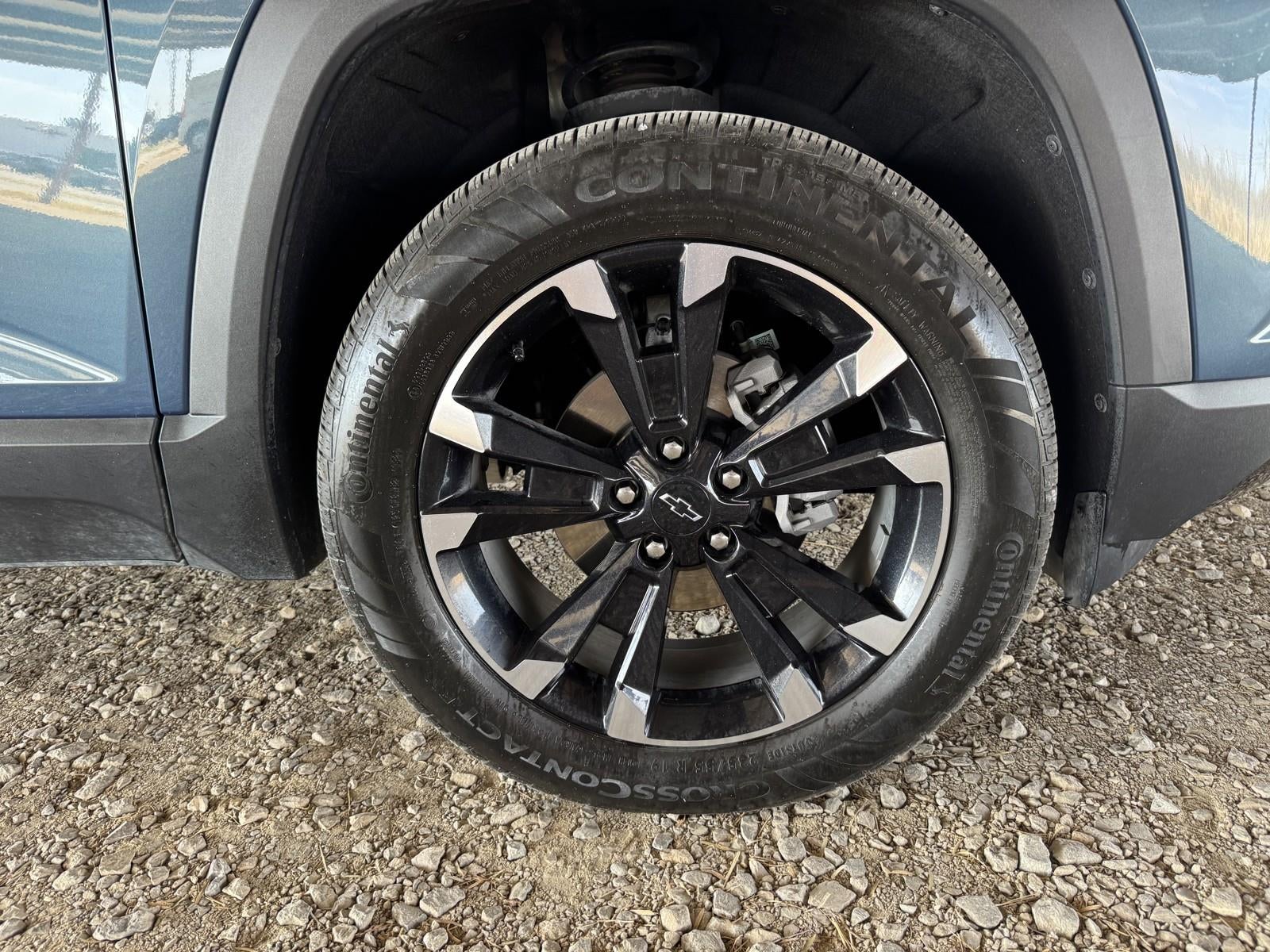 2025 Chevrolet EQUINOX Base