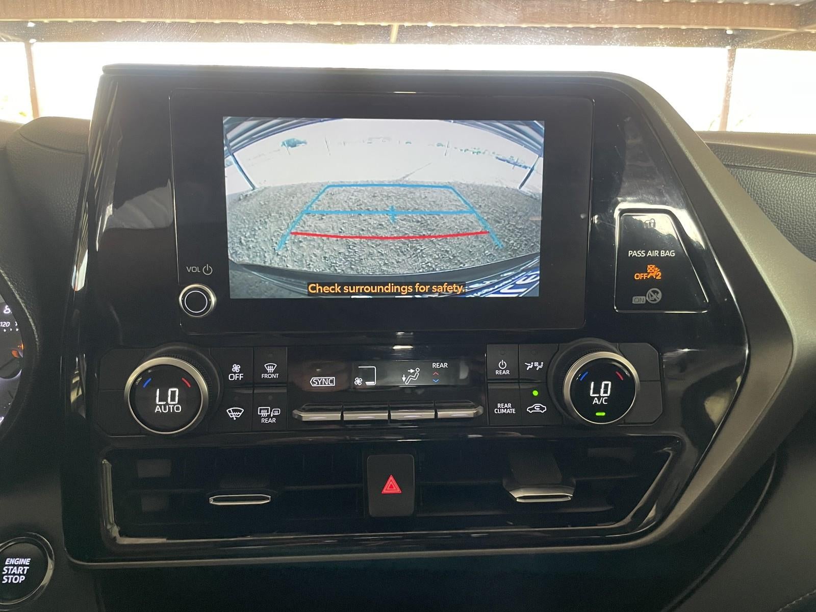 2023 Toyota Highlander LE