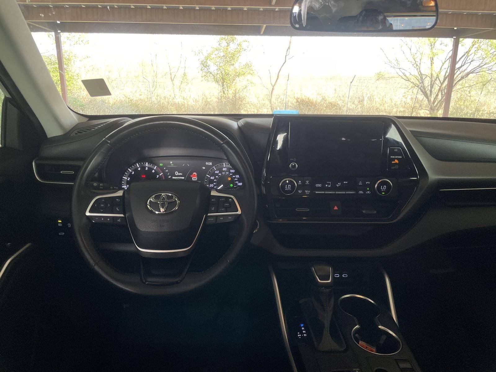 2023 Toyota Highlander LE