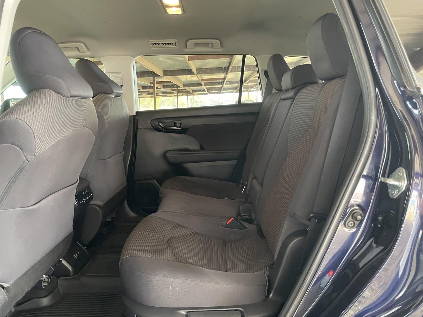 2023 Toyota Highlander LE