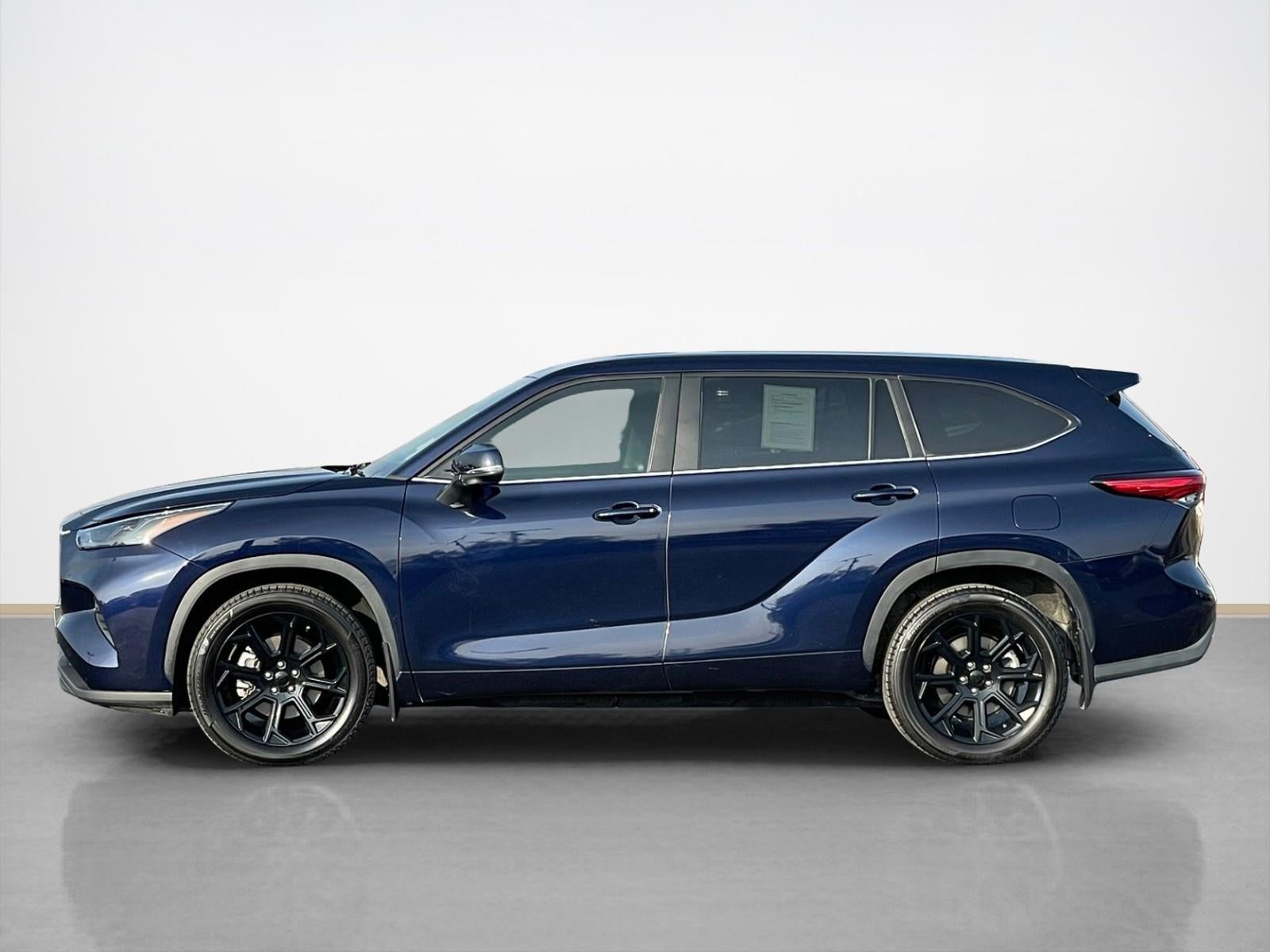 2023 Toyota Highlander LE