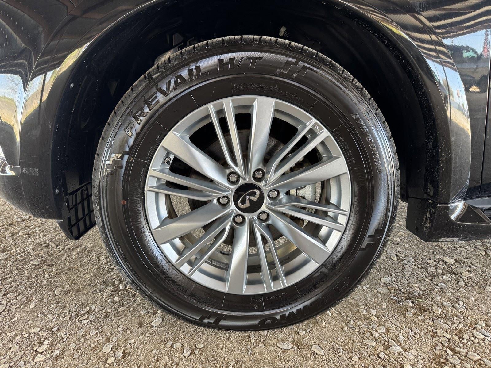 2024 INFINITI QX80 LUXE