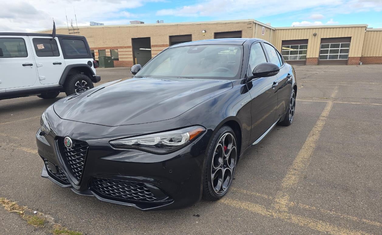 2024 Alfa Romeo Giulia Veloce