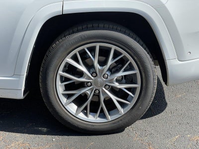 2023 Jeep Grand Cherokee Summit