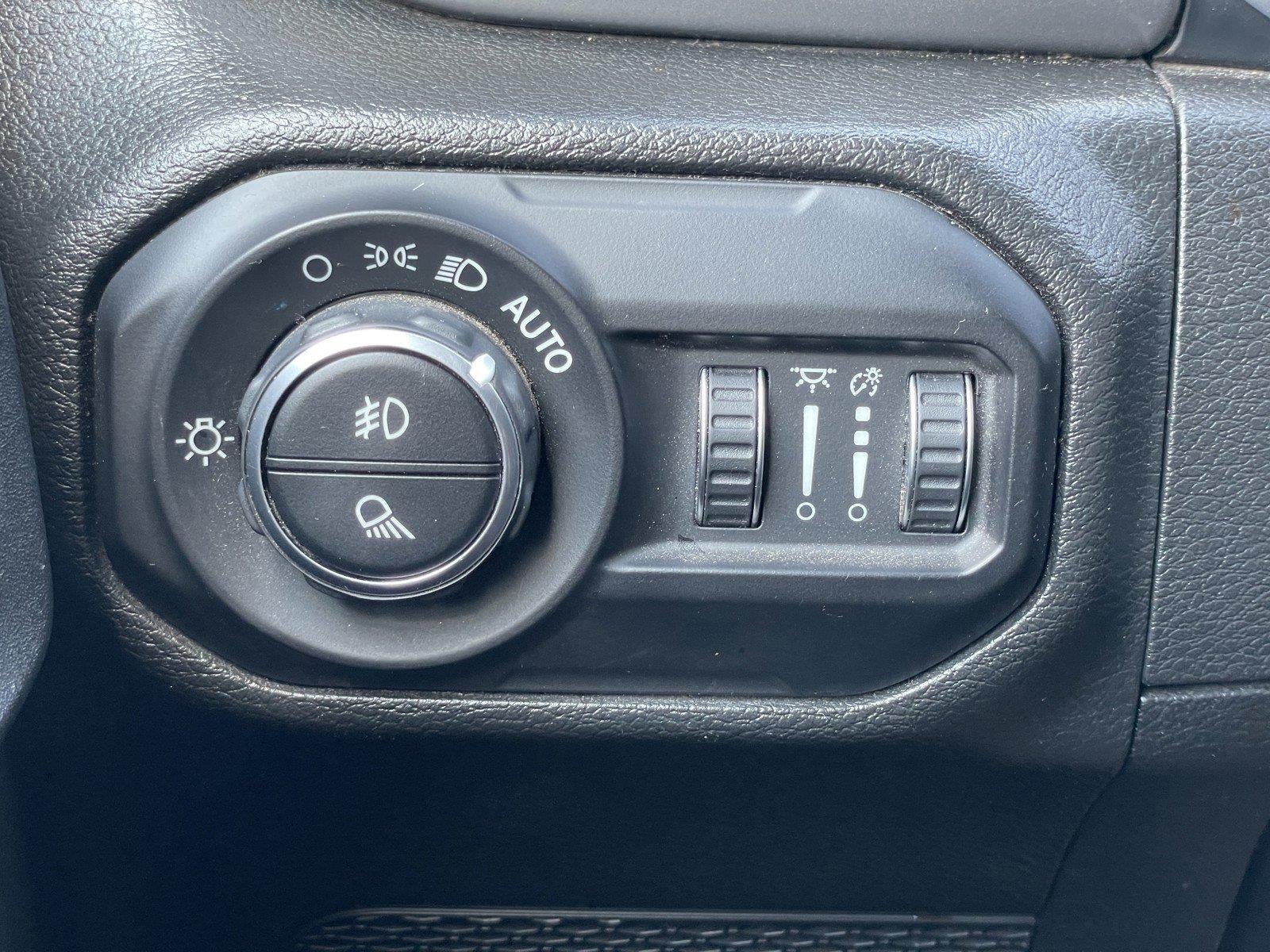 2022 Jeep Gladiator Sport S