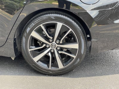 2022 Nissan Maxima SV