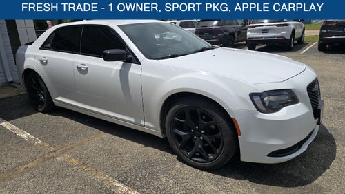 2021 Chrysler 300 Touring
