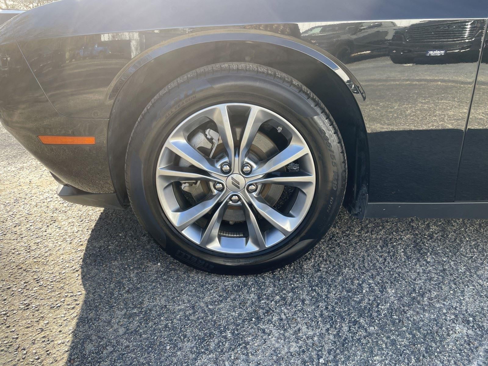 2023 Dodge Challenger SXT