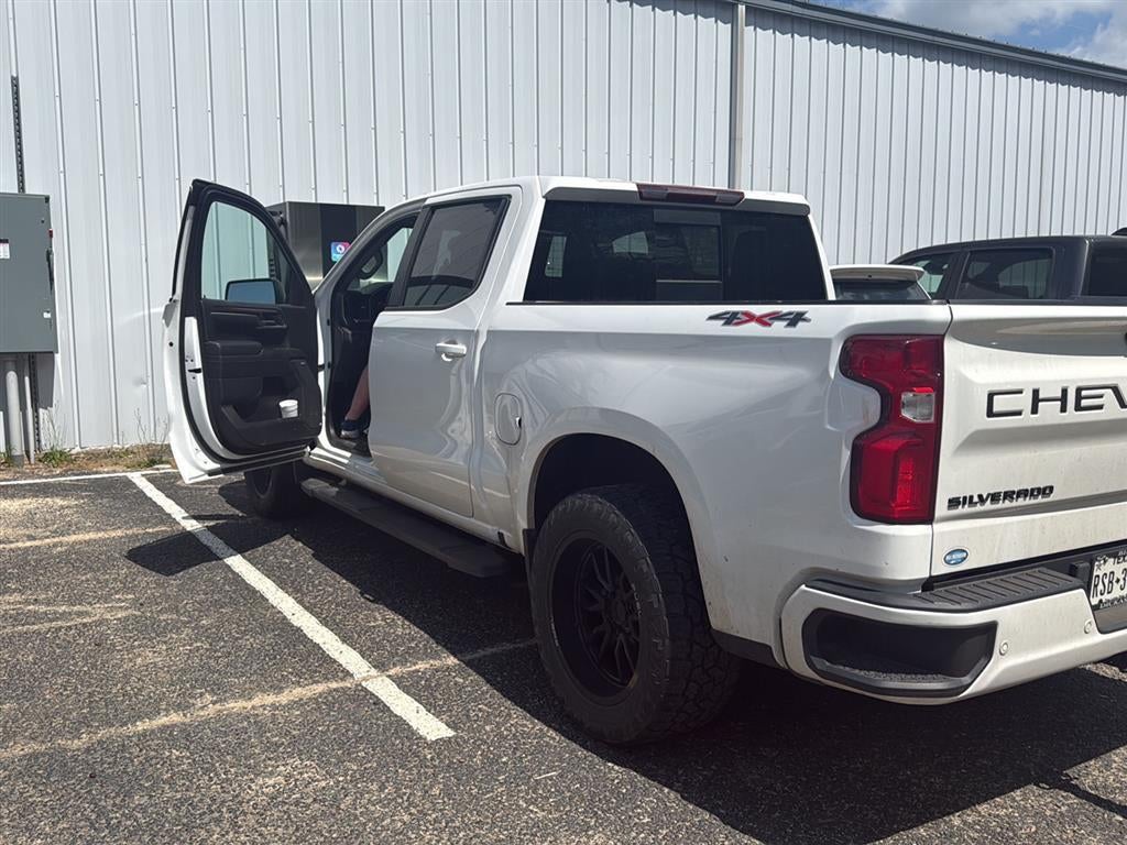 2022 Chevrolet Silverado 1500 RST