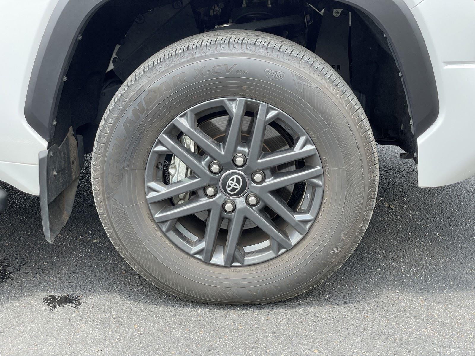 2025 Toyota Tundra SR5