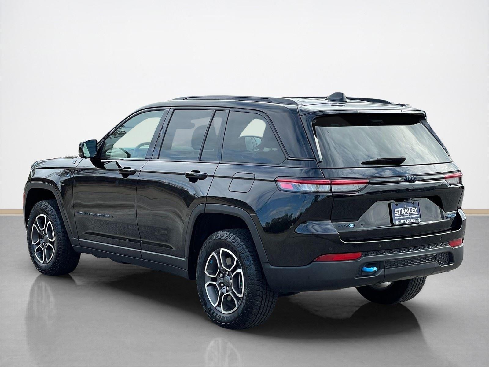 2022 Jeep Grand Cherokee 4xe Trailhawk