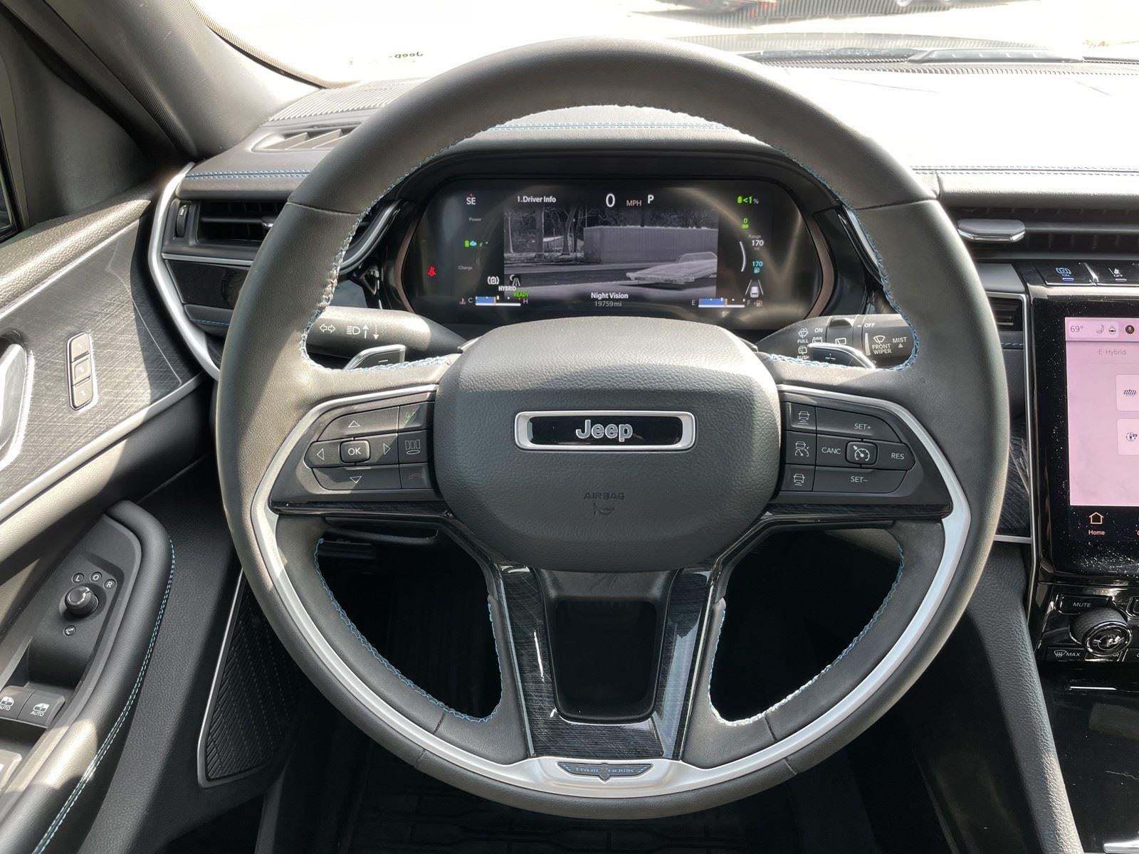 2022 Jeep Grand Cherokee 4xe Trailhawk