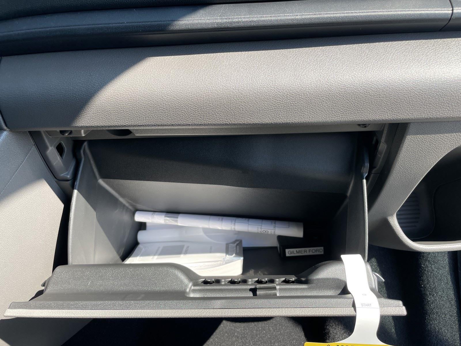 2025 Ford Transit Passenger Wagon XLT