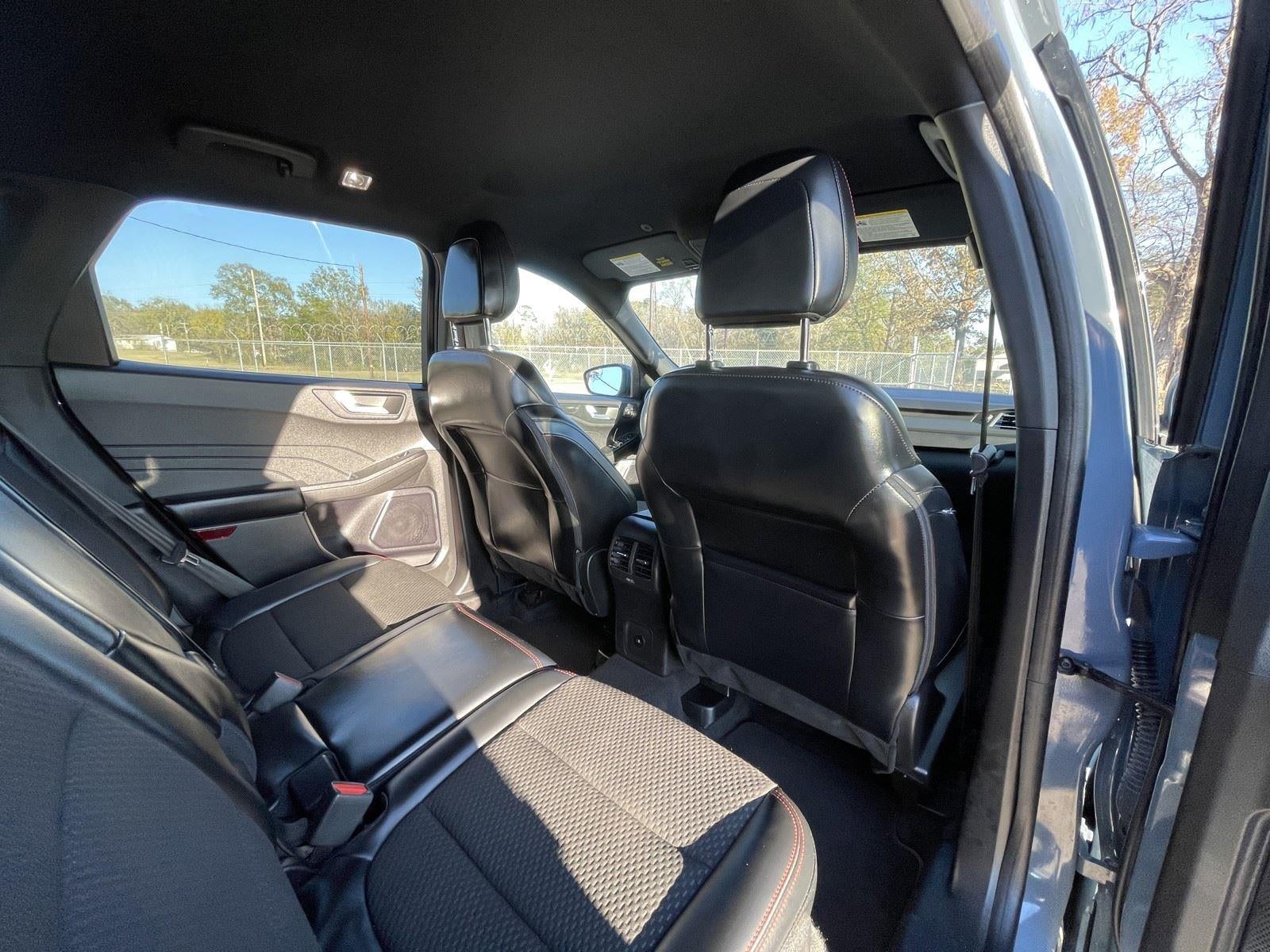 2023 Ford Escape ST-Line Select