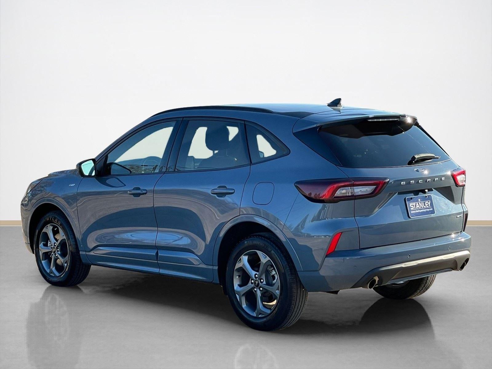 2023 Ford Escape ST-Line Select