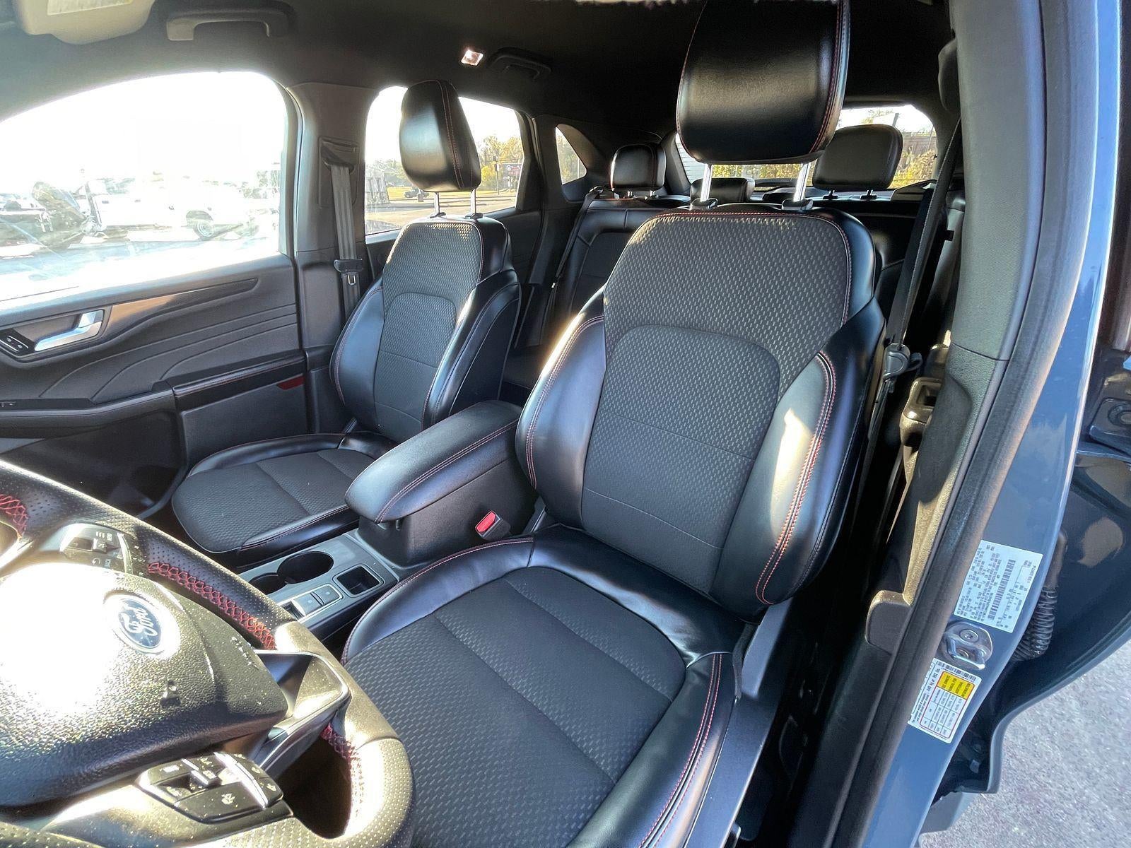 2023 Ford Escape ST-Line Select