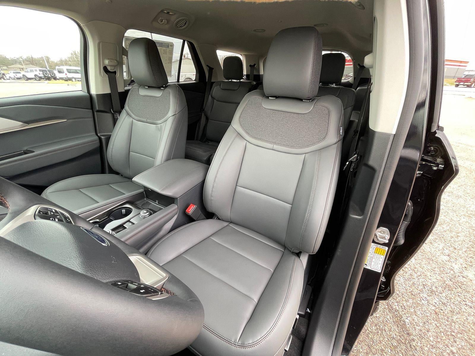 2026 Ford Explorer Active (100A)