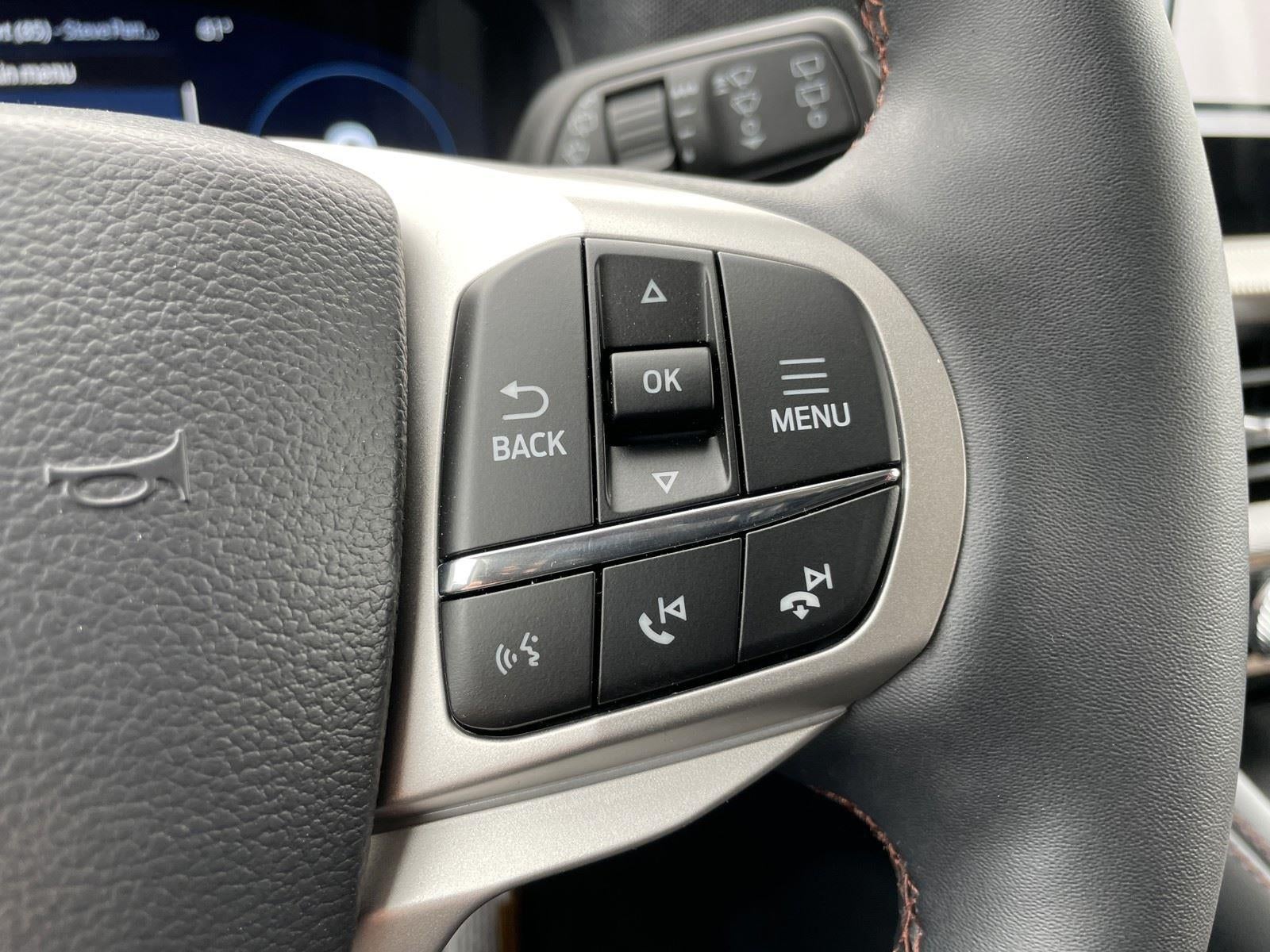 2026 Ford Explorer Active (100A)