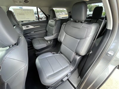 2026 Ford Explorer Active w/200A Pkg