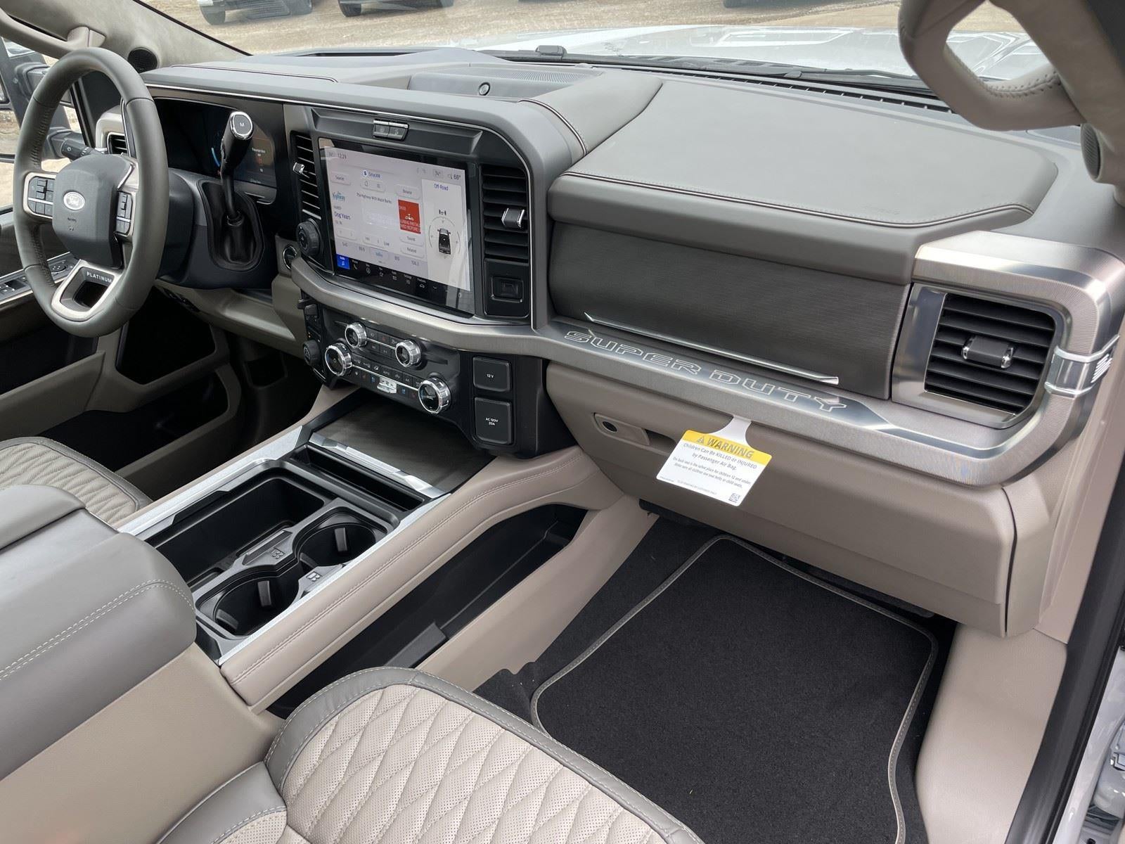 2026 Ford Super Duty F-250 SRW Platinum