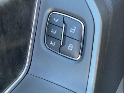 2027 Ford Super Duty F-250 SRW LARIAT
