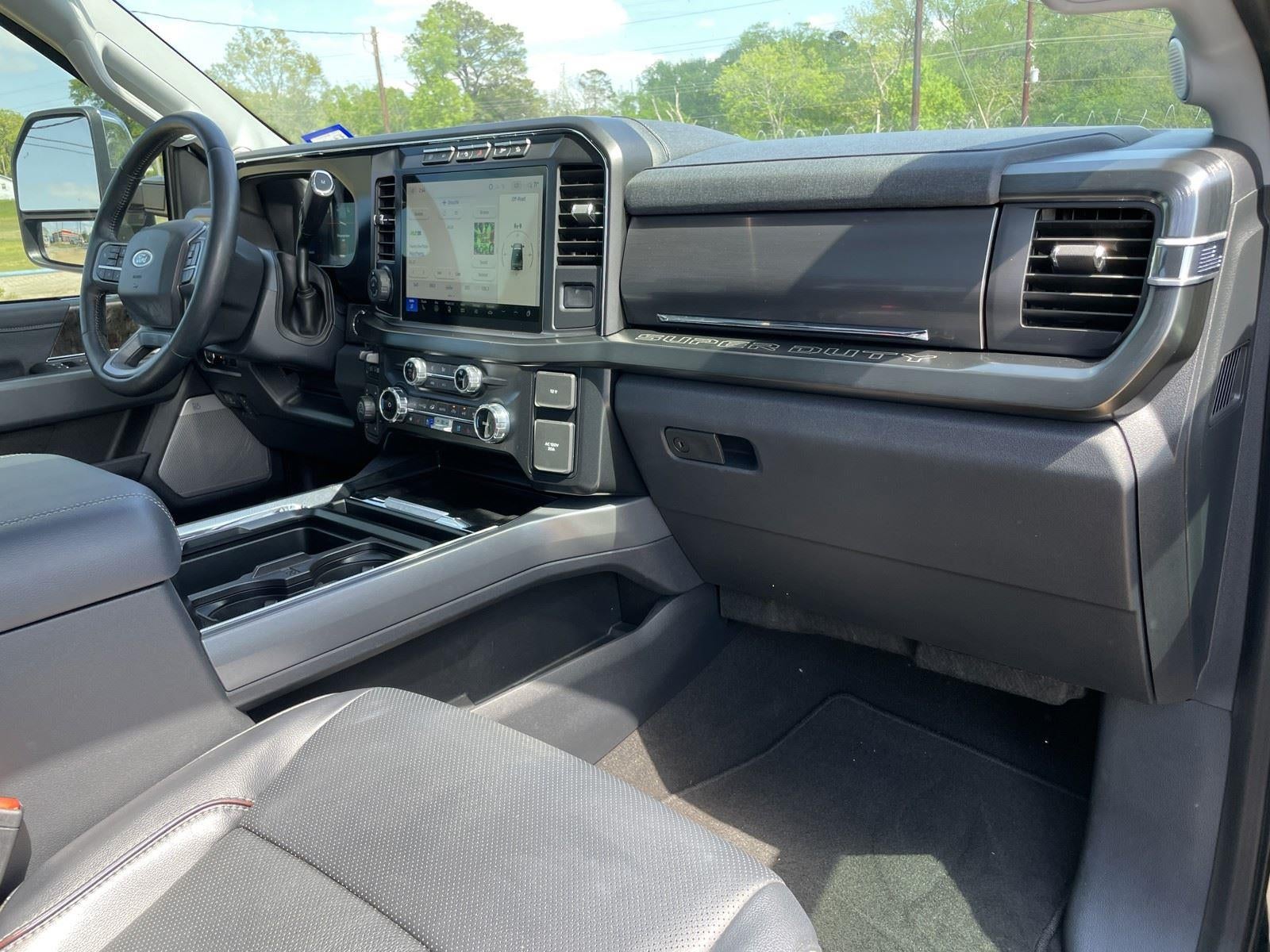 2024 Ford Super Duty F-250 SRW LARIAT