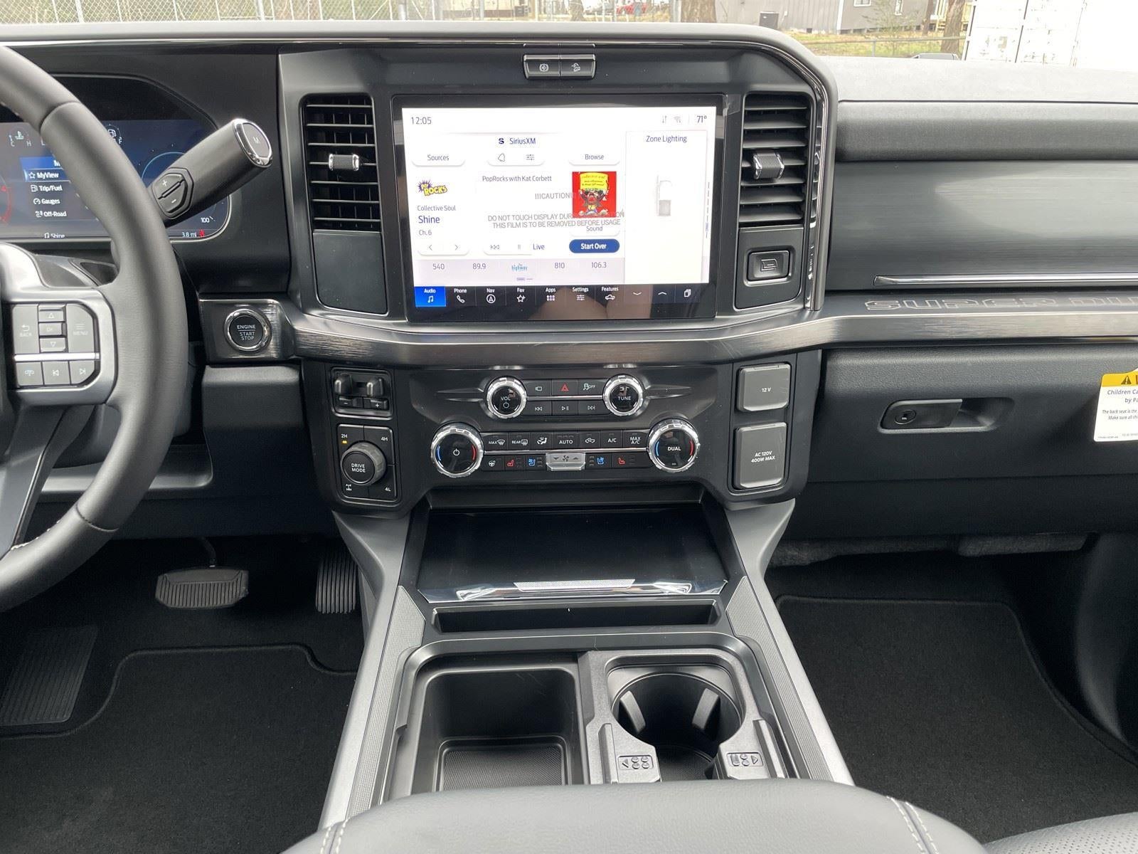 2026 Ford Super Duty F-250 SRW LARIAT