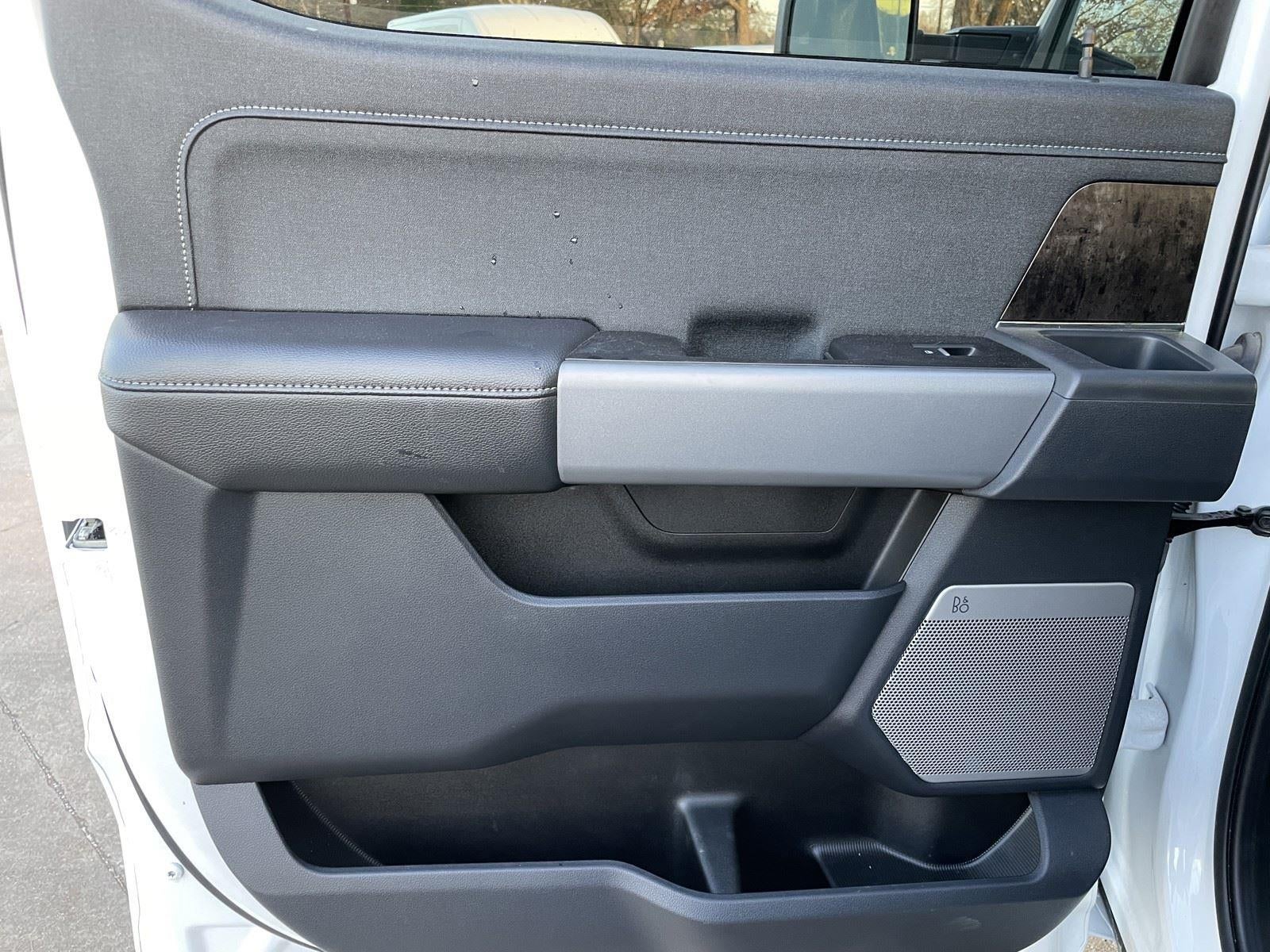 2024 Ford Super Duty F-250 SRW LARIAT