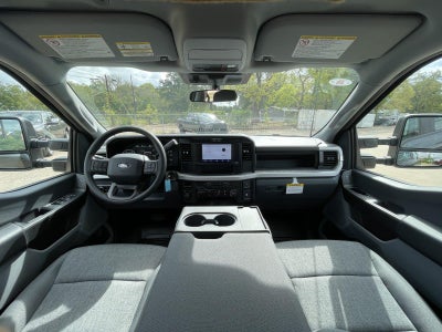 2027 Ford Super Duty F-350 SRW XL
