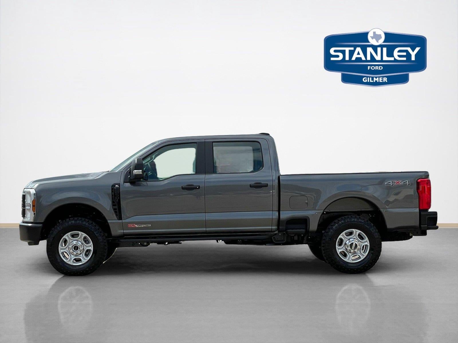 2027 Ford Super Duty F-350 SRW XL