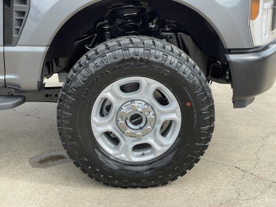 2027 Ford Super Duty F-350 SRW XL