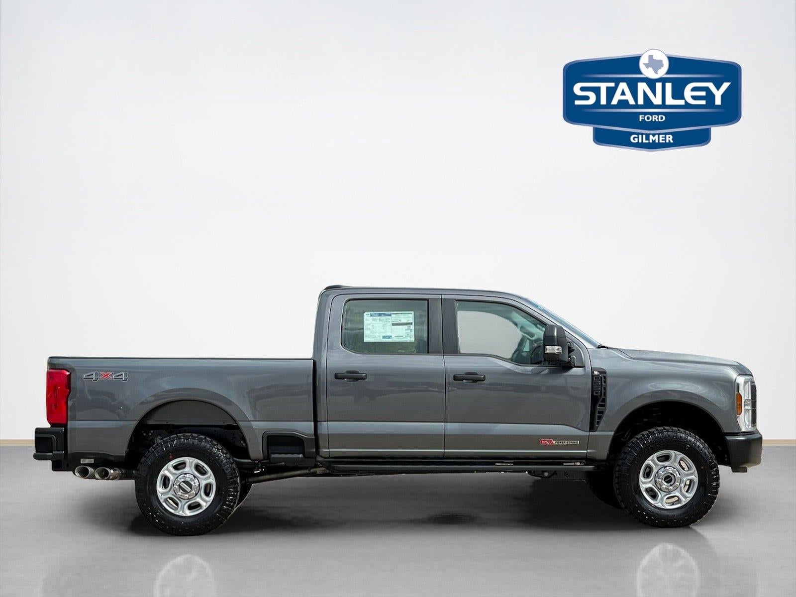 2027 Ford Super Duty F-350 SRW XL