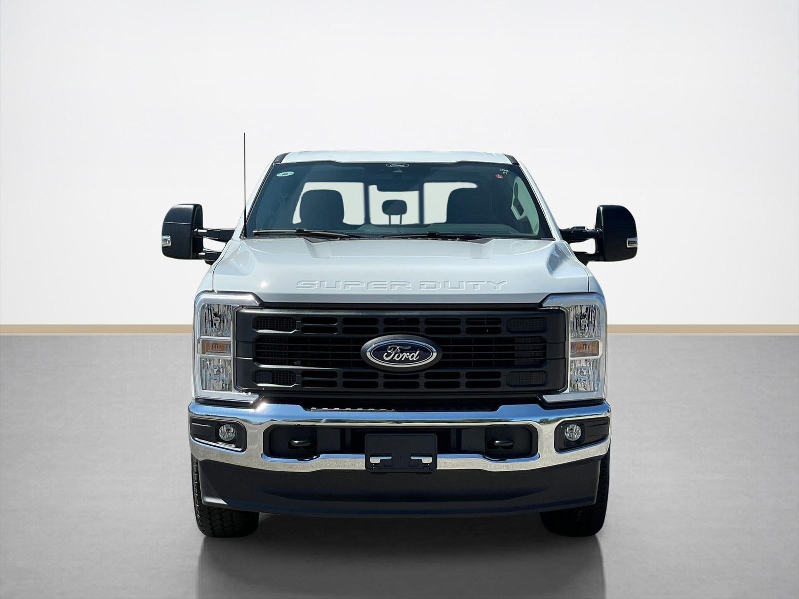 2026 Ford Super Duty F-350 SRW XL