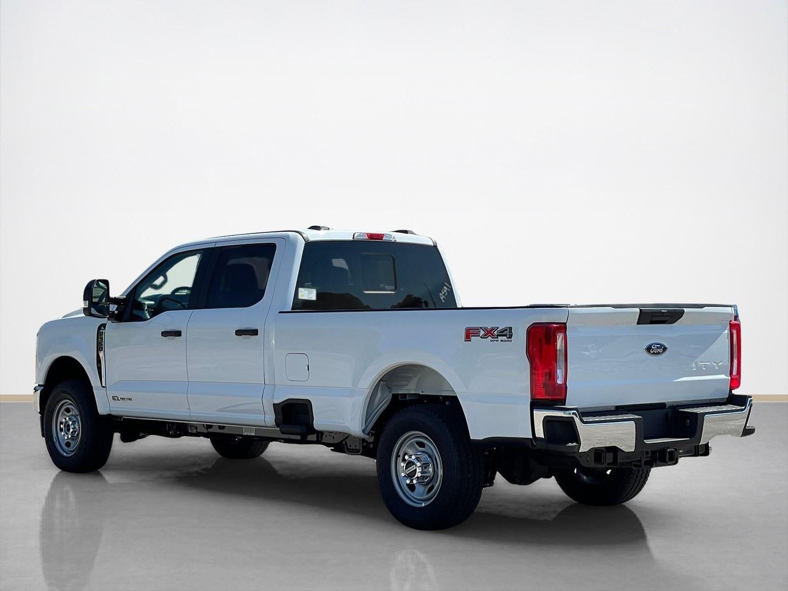 2026 Ford Super Duty F-350 SRW XL
