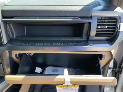 2026 Ford Super Duty F-350 SRW LARIAT