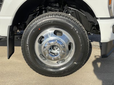 2026 Ford Super Duty F-350 DRW Platinum