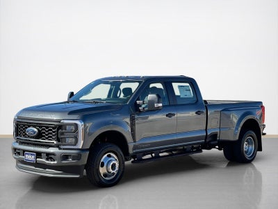 2026 Ford Super Duty F-350 DRW XL