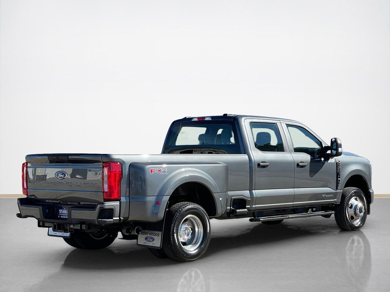 2026 Ford Super Duty F-350 DRW XL