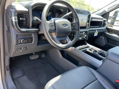 2026 Ford Super Duty F-350 DRW LARIAT